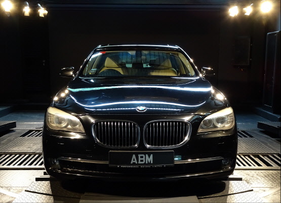 [SOLD] 2009 BMW 730LI